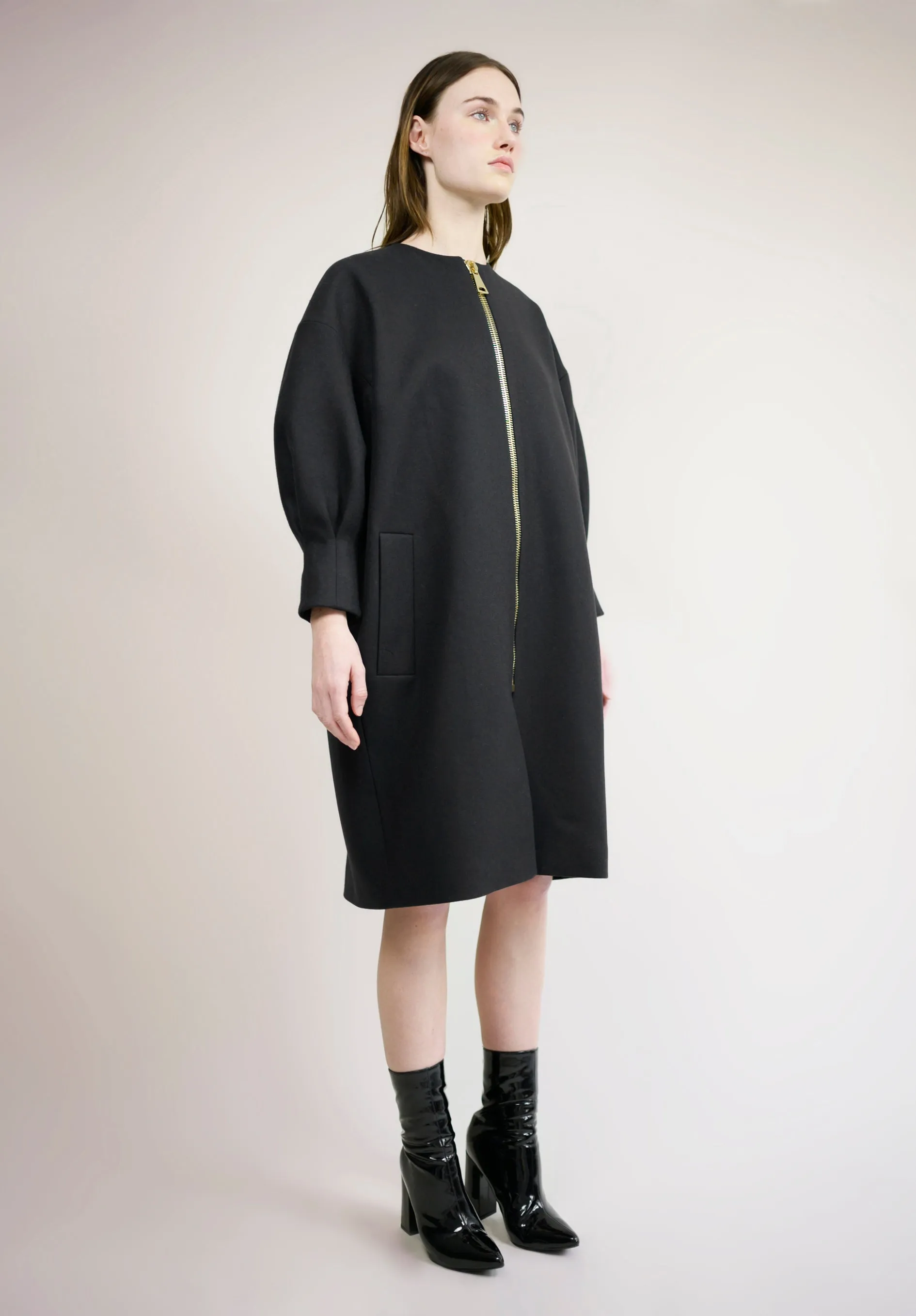 DROPPED SHOULDER COCOON COAT