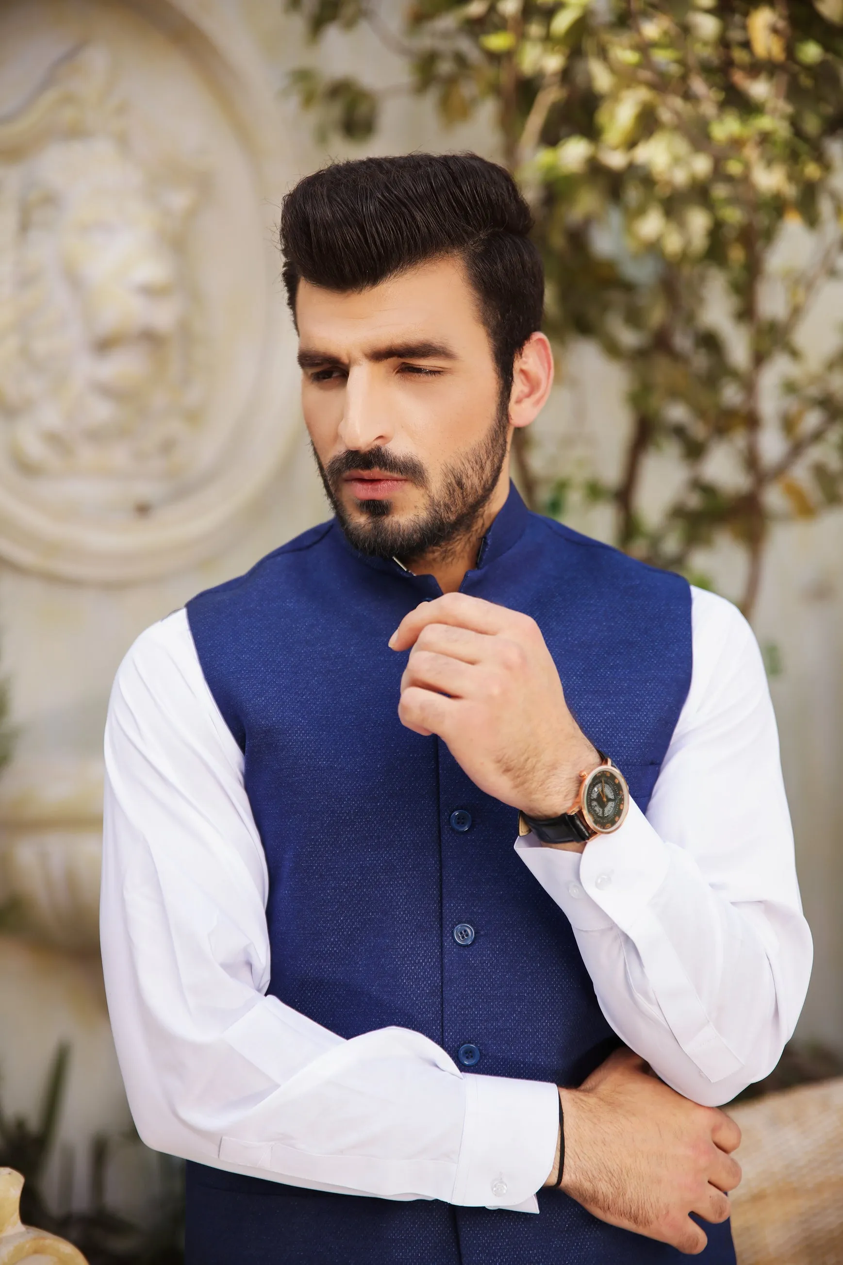 Men Ready to Wear Waistcoat 02